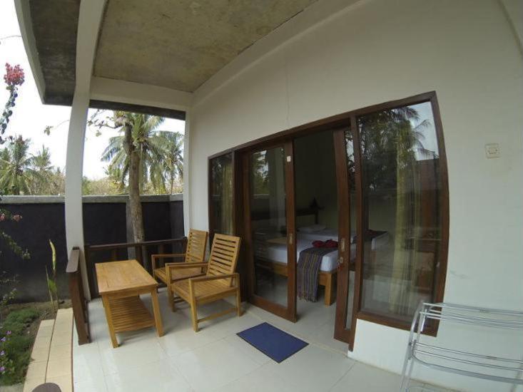 Indigenous Bungalow غيلي تراوانغان المظهر الخارجي الصورة