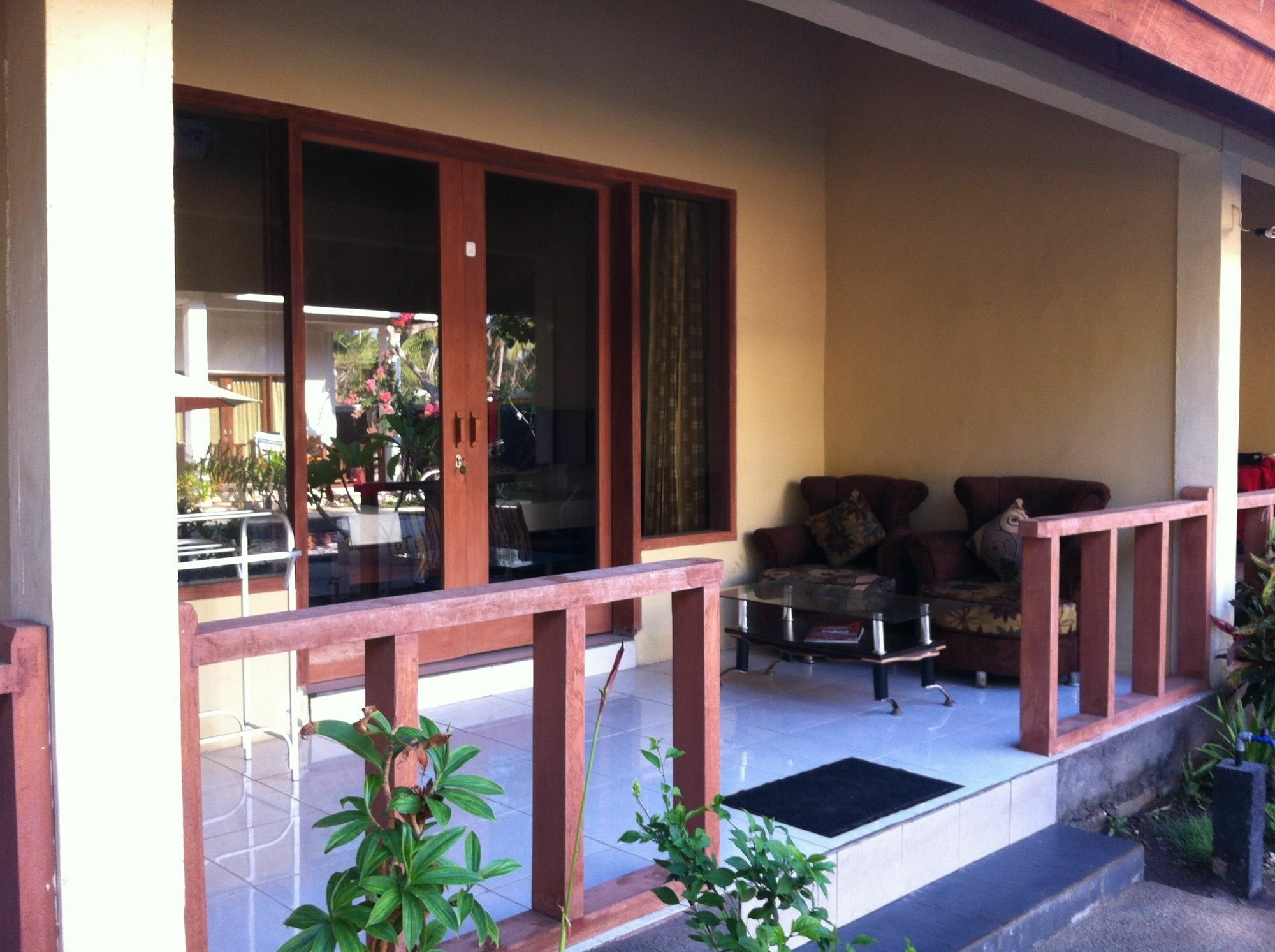 Indigenous Bungalow غيلي تراوانغان المظهر الخارجي الصورة